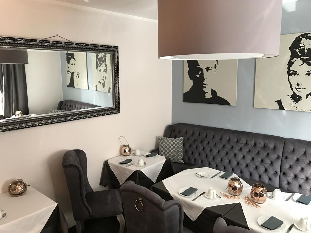 Hotel Heddernheimer Hof Frankfurt am Main Bagian luar foto